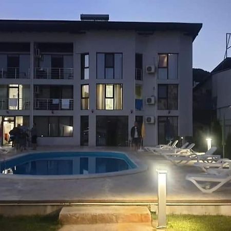 Vila Hercules Dubova Ngoại thất bức ảnh