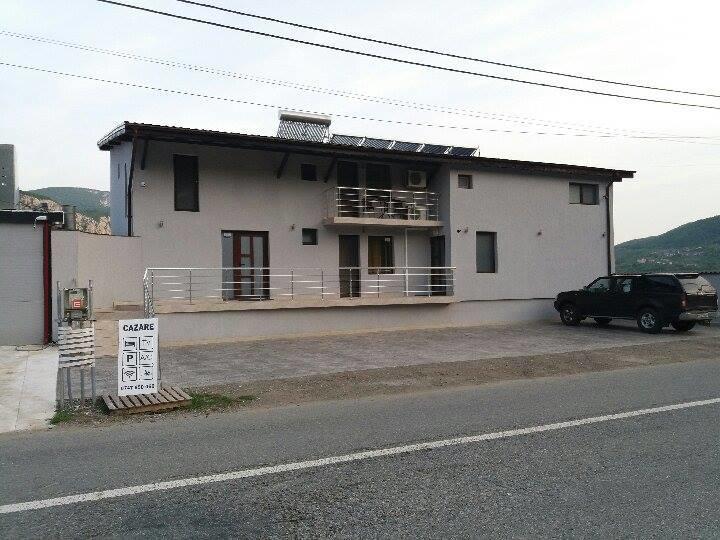 Vila Hercules Dubova Ngoại thất bức ảnh